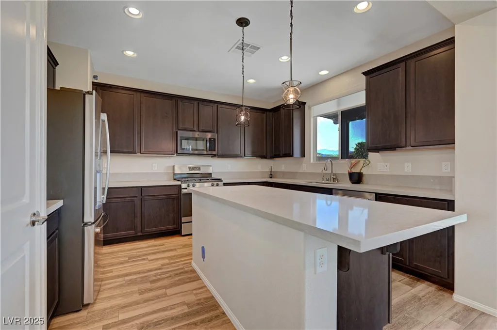 9542 Ridgeglen, Las Vegas, NV 89148