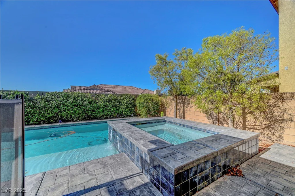 9542 Ridgeglen, Las Vegas, NV 89148