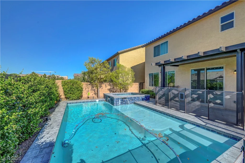 9542 Ridgeglen, Las Vegas, NV 89148
