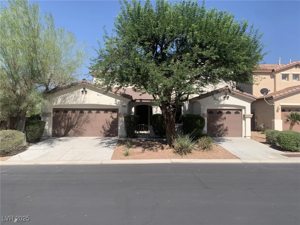 3328 White Bark Pine, Las Vegas, NV 89129