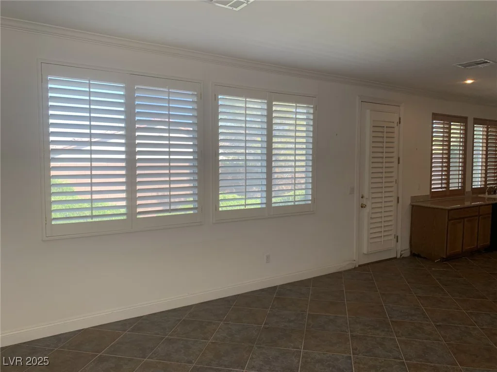 3328 White Bark Pine, Las Vegas, NV 89129