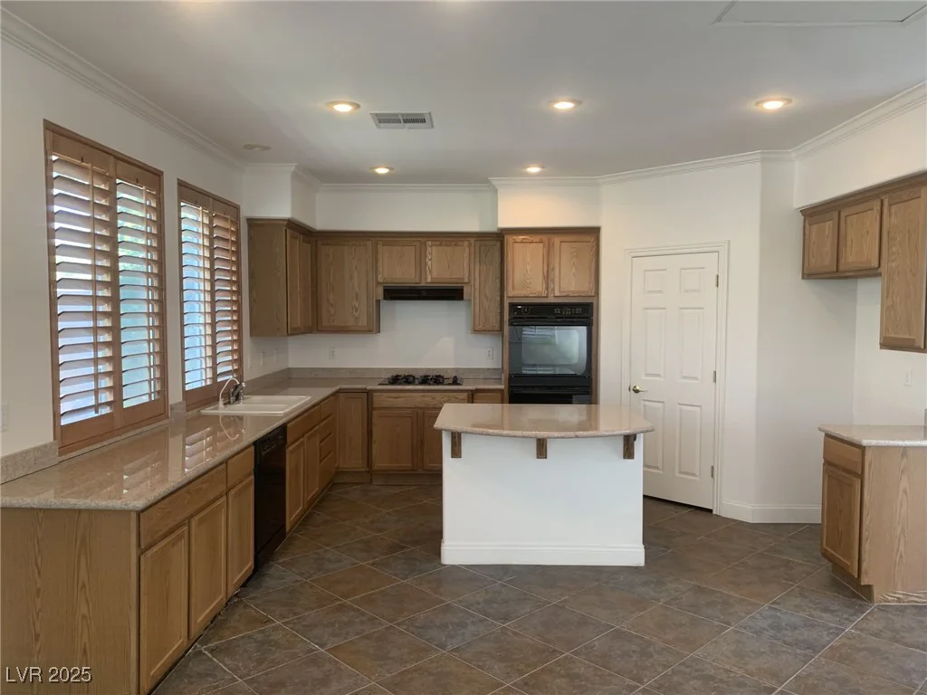 3328 White Bark Pine, Las Vegas, NV 89129