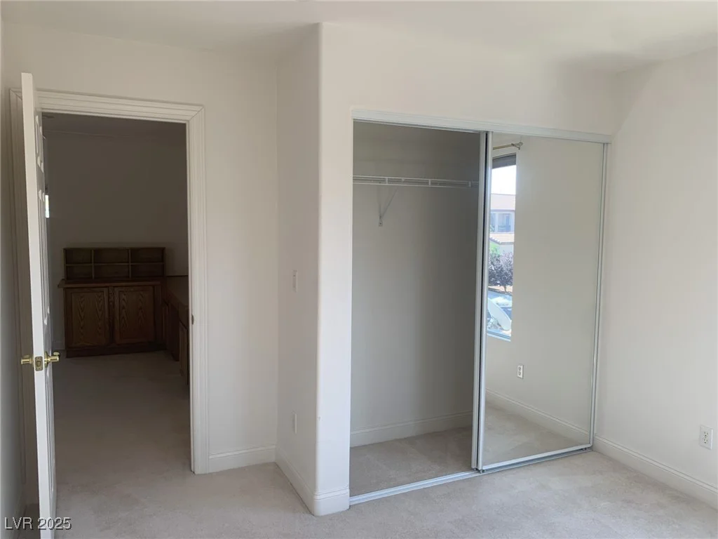 3328 White Bark Pine, Las Vegas, NV 89129