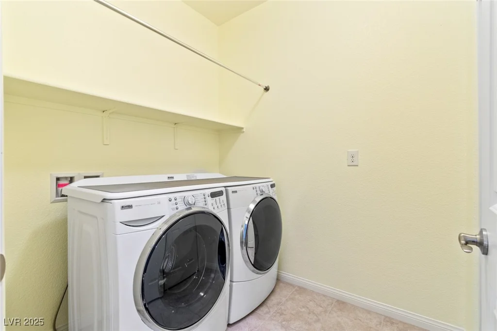 3012 Chiefs, North Las Vegas, NV 89032