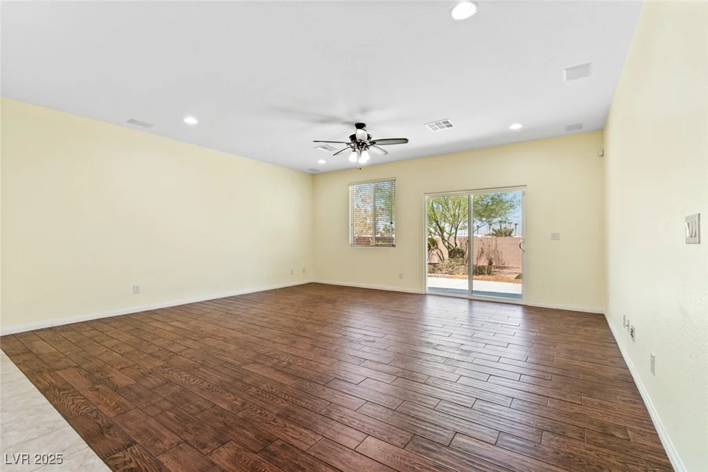 3012 Chiefs, North Las Vegas, NV 89032