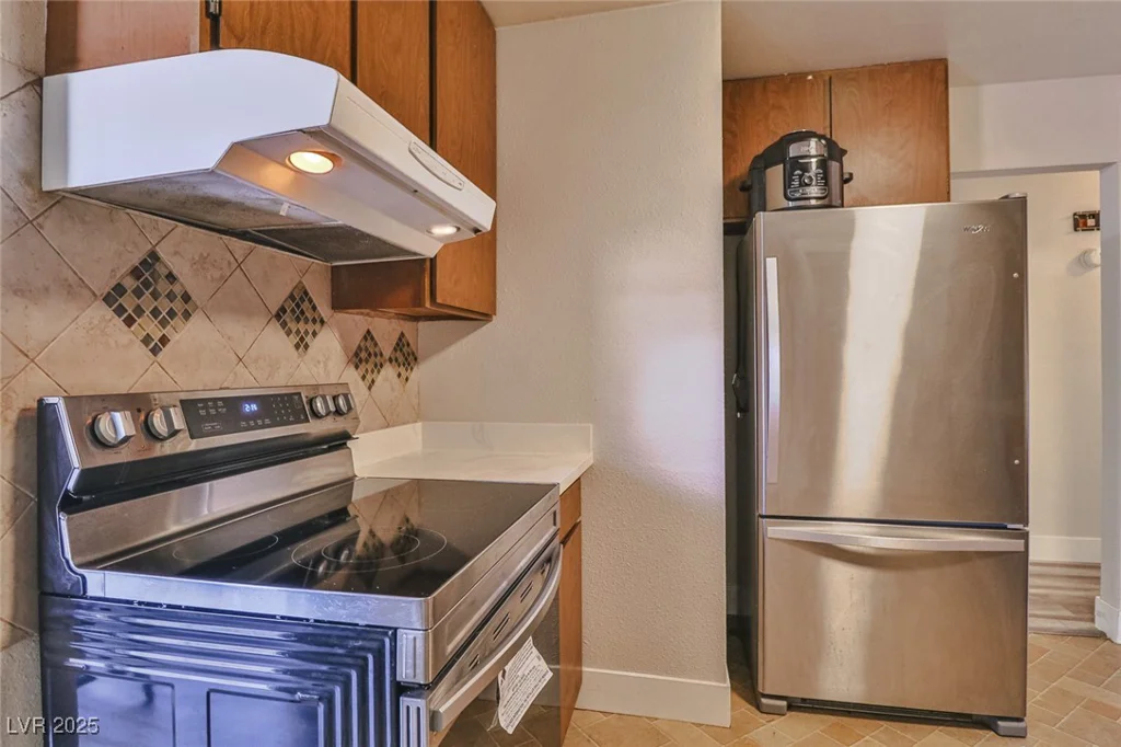 304 Perkins, Las Vegas, NV 89106