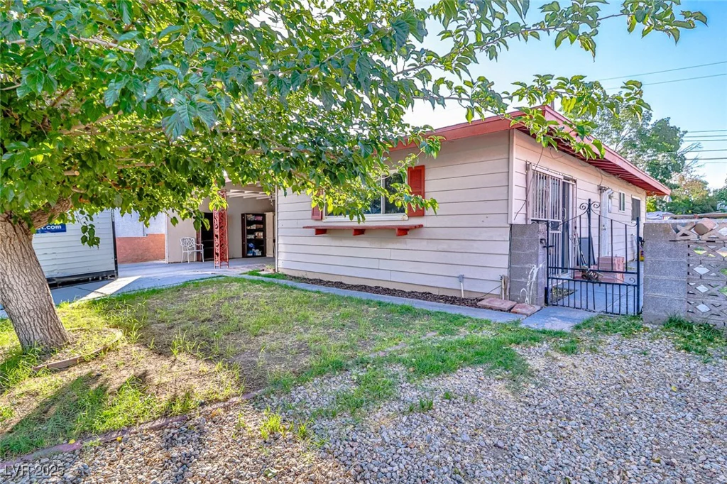 304 Perkins, Las Vegas, NV 89106