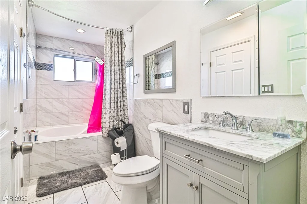 304 Perkins, Las Vegas, NV 89106