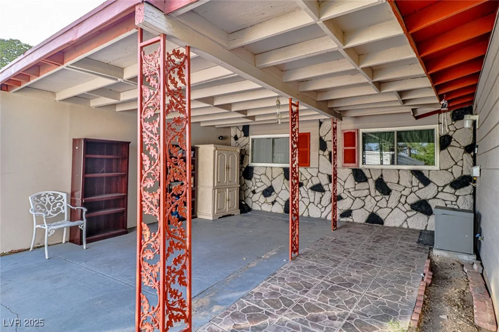 304 Perkins, Las Vegas, NV 89106