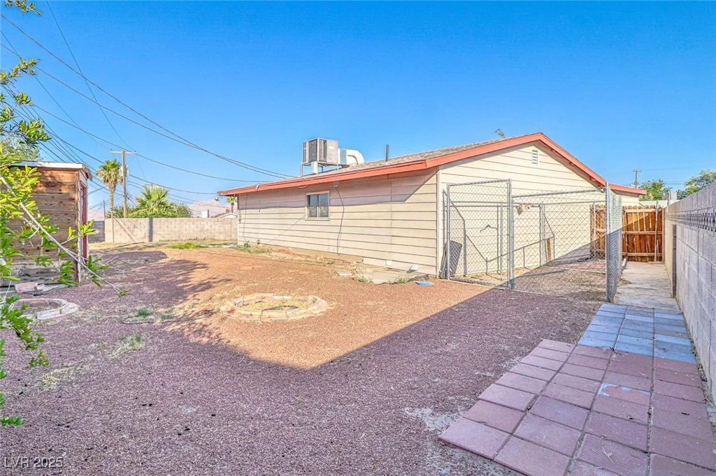 304 Perkins, Las Vegas, NV 89106