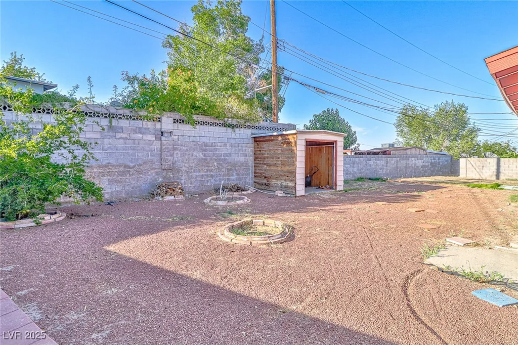 304 Perkins, Las Vegas, NV 89106