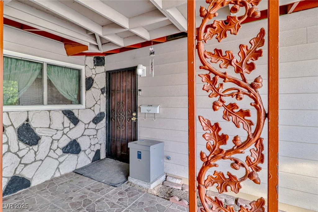 304 Perkins, Las Vegas, NV 89106