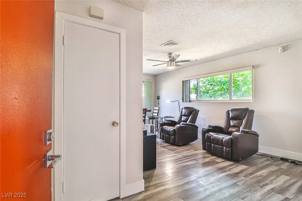 304 Perkins, Las Vegas, NV 89106