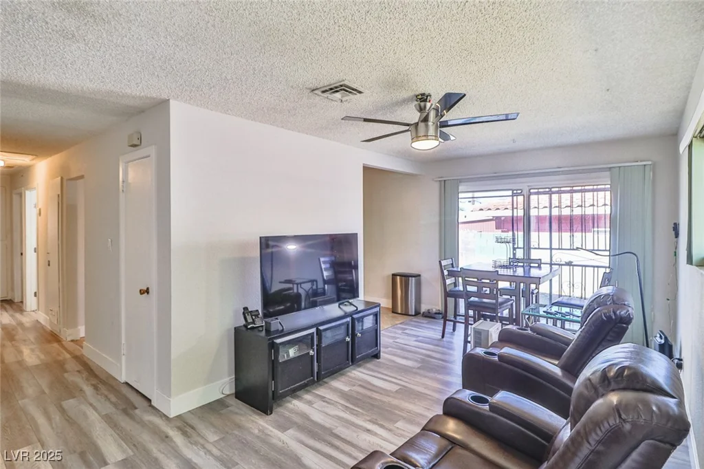 304 Perkins, Las Vegas, NV 89106