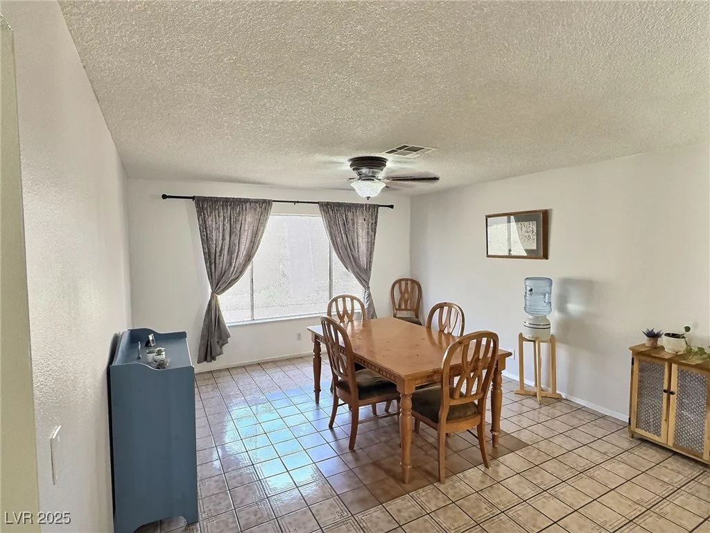 3585 Winner, Las Vegas, NV 89120