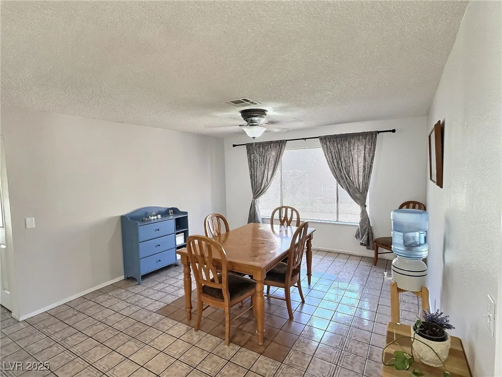 3585 Winner, Las Vegas, NV 89120