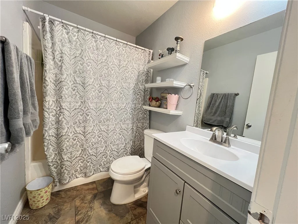 6292 Yucca Valley, Las Vegas, NV 89142