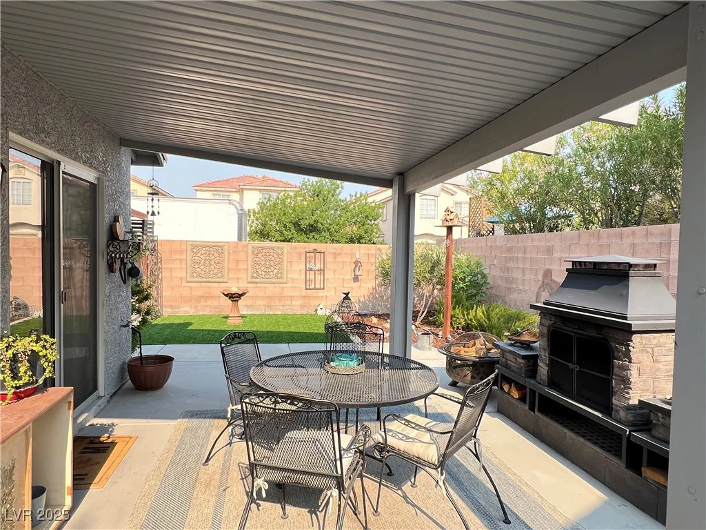 6292 Yucca Valley, Las Vegas, NV 89142