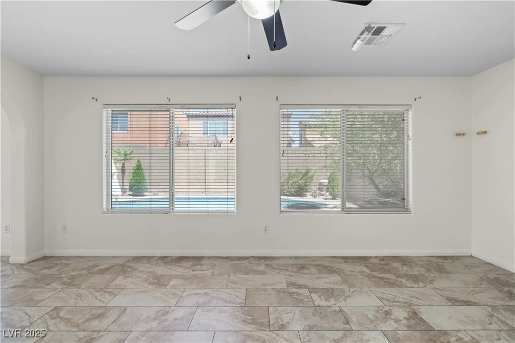 9074 Iron Cactus, Las Vegas, NV 89148