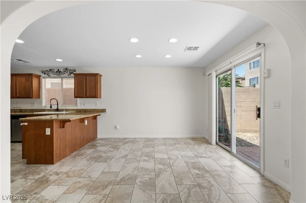 9074 Iron Cactus, Las Vegas, NV 89148