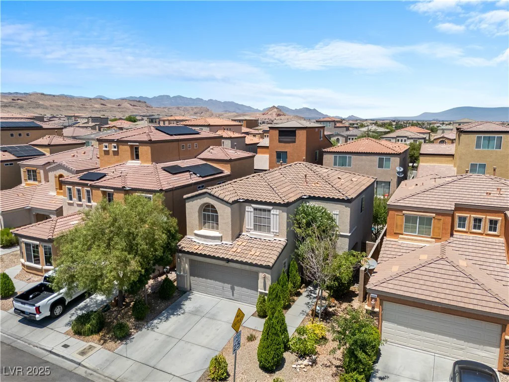9074 Iron Cactus, Las Vegas, NV 89148