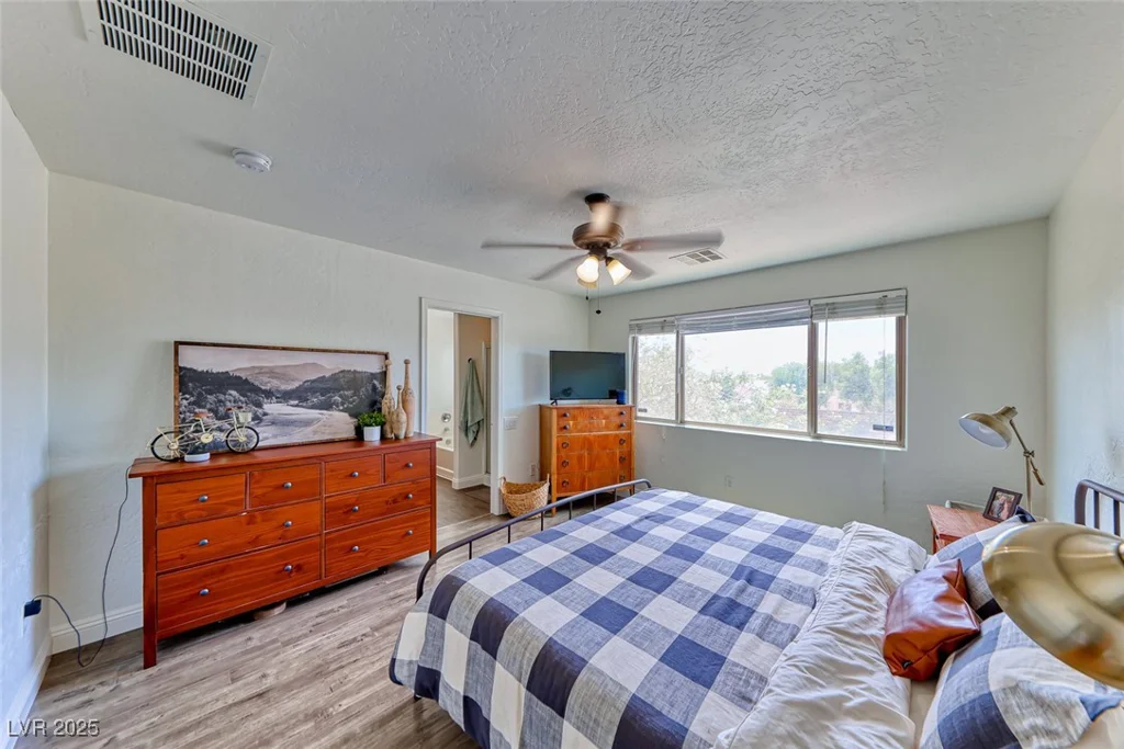 4421 Galapagos, North Las Vegas, NV 89084