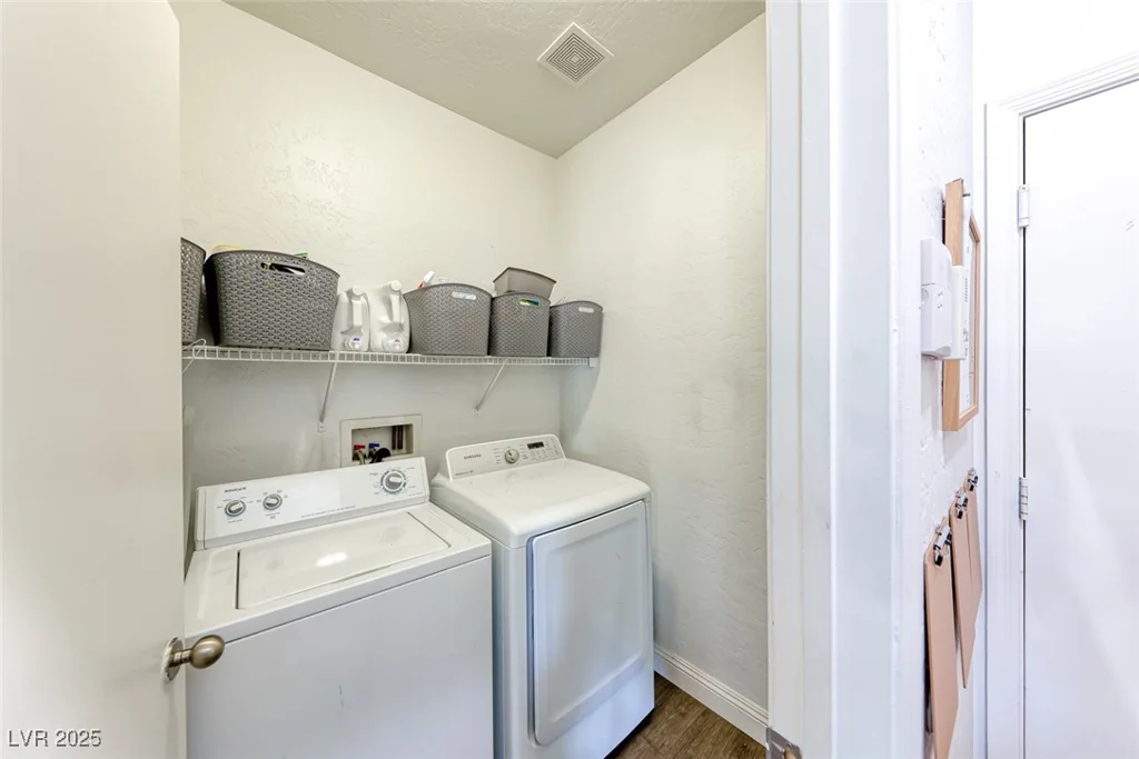4421 Galapagos, North Las Vegas, NV 89084