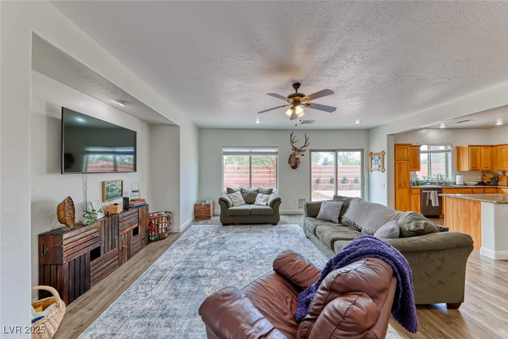 4421 Galapagos, North Las Vegas, NV 89084