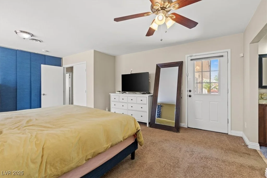 1911 Valley, Las Vegas, NV 89108
