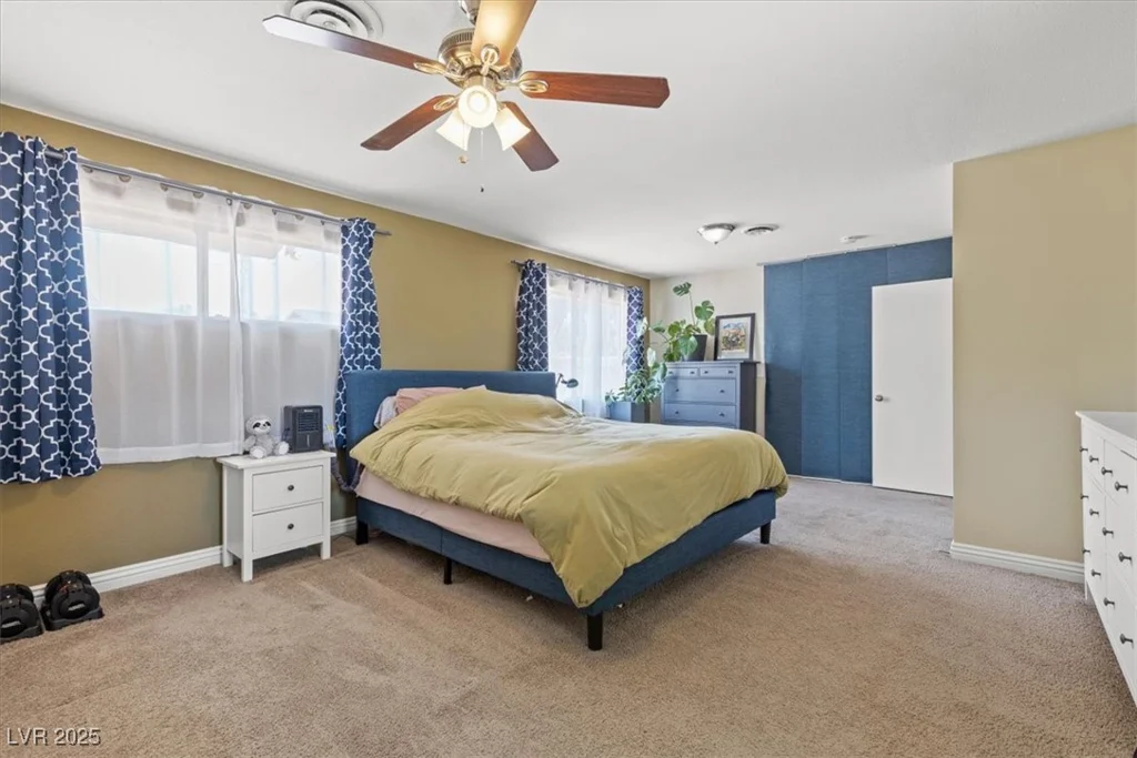 1911 Valley, Las Vegas, NV 89108