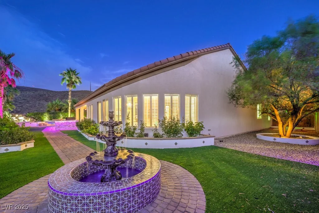 2156 Farmington Bay, Henderson, NV 89044