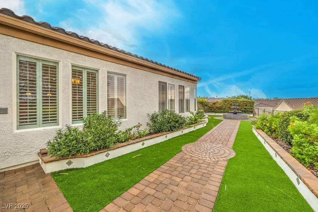 2156 Farmington Bay, Henderson, NV 89044