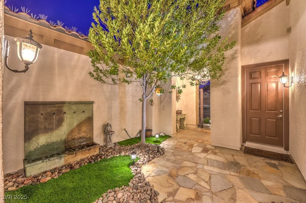 2156 Farmington Bay, Henderson, NV 89044