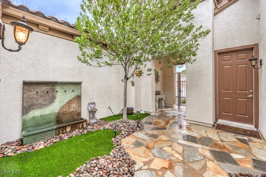 2156 Farmington Bay, Henderson, NV 89044