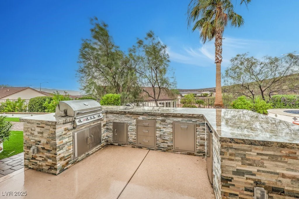 2156 Farmington Bay, Henderson, NV 89044