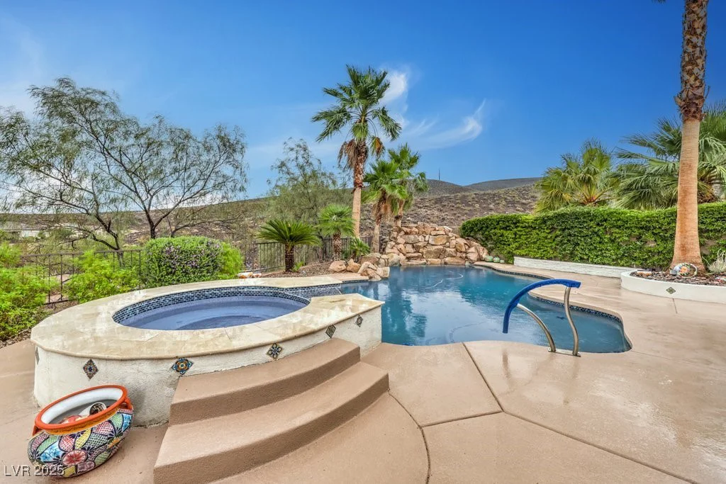 2156 Farmington Bay, Henderson, NV 89044