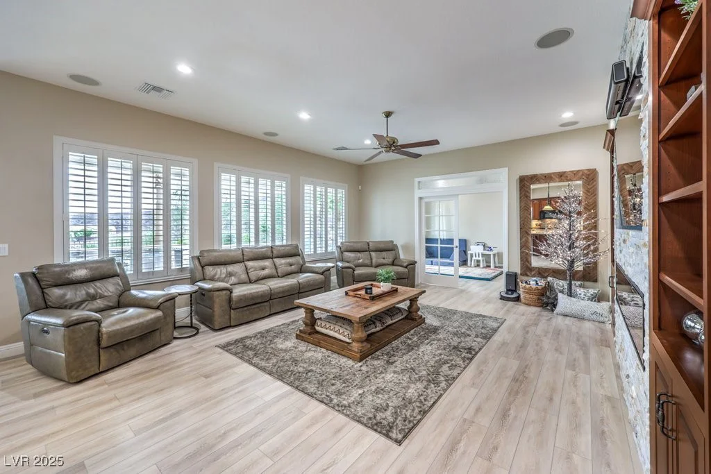 2156 Farmington Bay, Henderson, NV 89044
