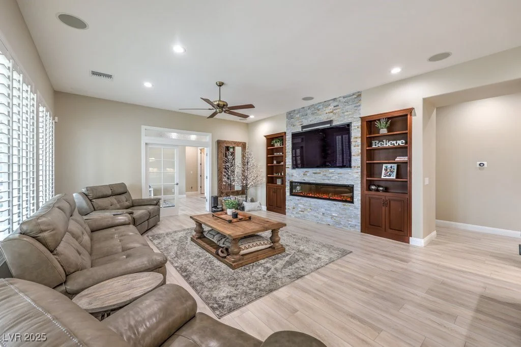 2156 Farmington Bay, Henderson, NV 89044