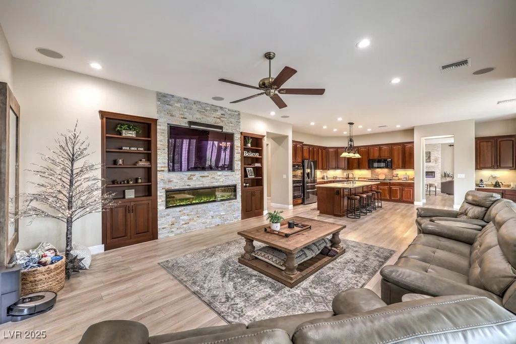 2156 Farmington Bay, Henderson, NV 89044