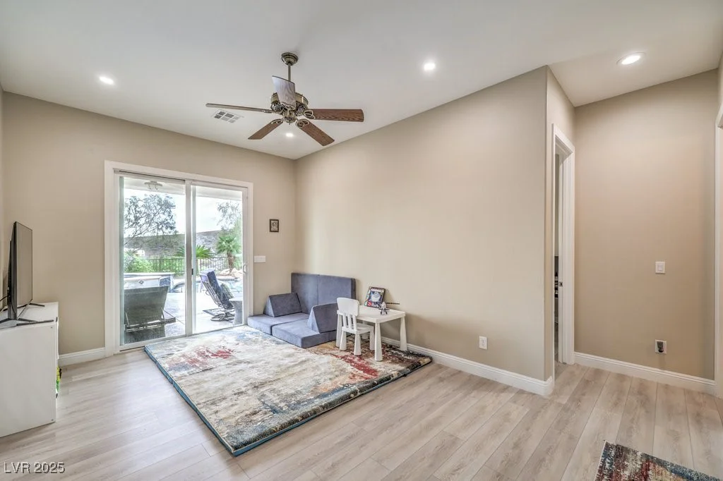 2156 Farmington Bay, Henderson, NV 89044