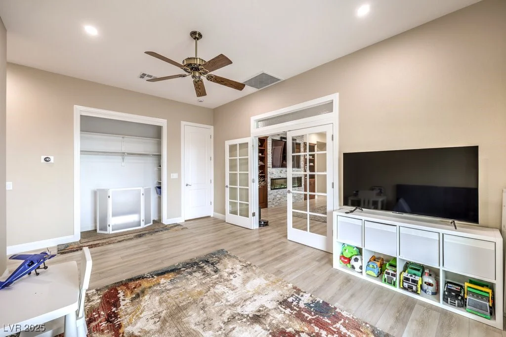 2156 Farmington Bay, Henderson, NV 89044