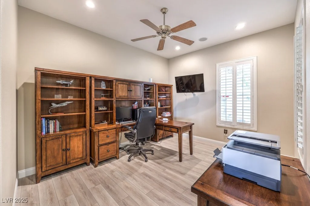 2156 Farmington Bay, Henderson, NV 89044
