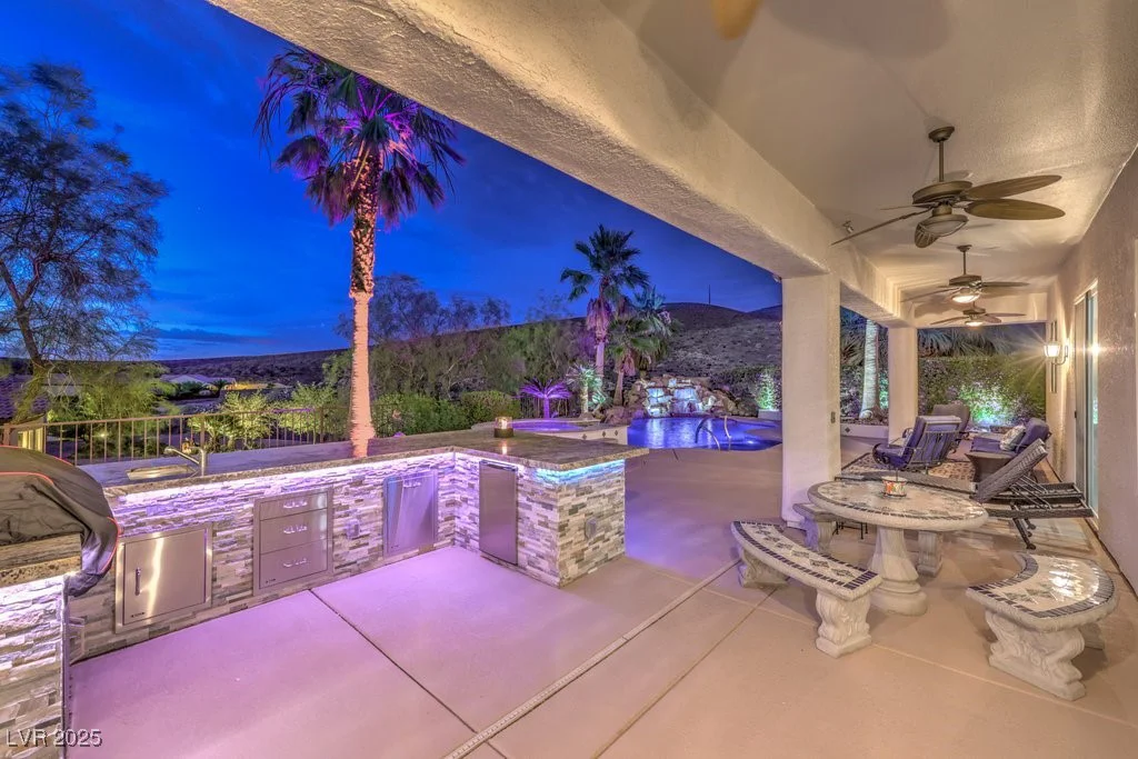 2156 Farmington Bay, Henderson, NV 89044
