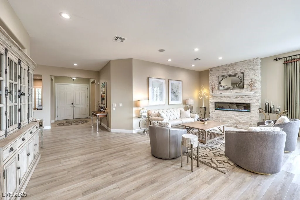 2156 Farmington Bay, Henderson, NV 89044