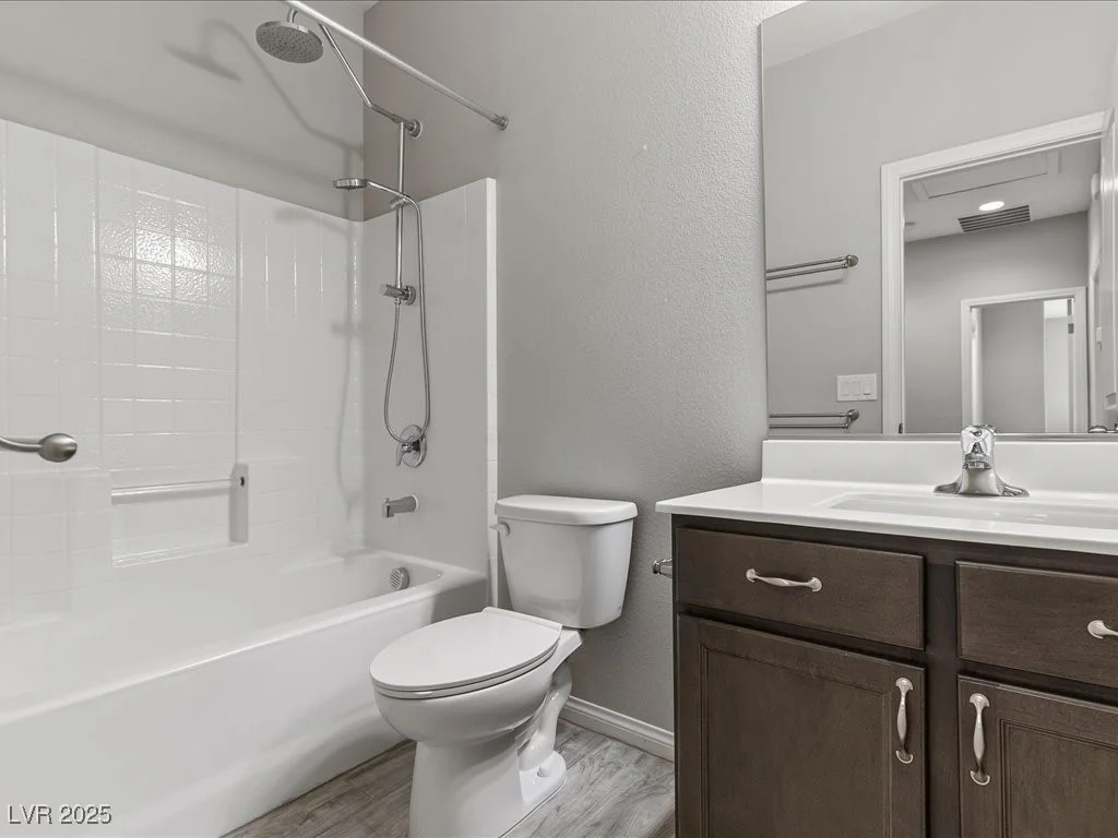11826 Glinda, Las Vegas, NV 89183