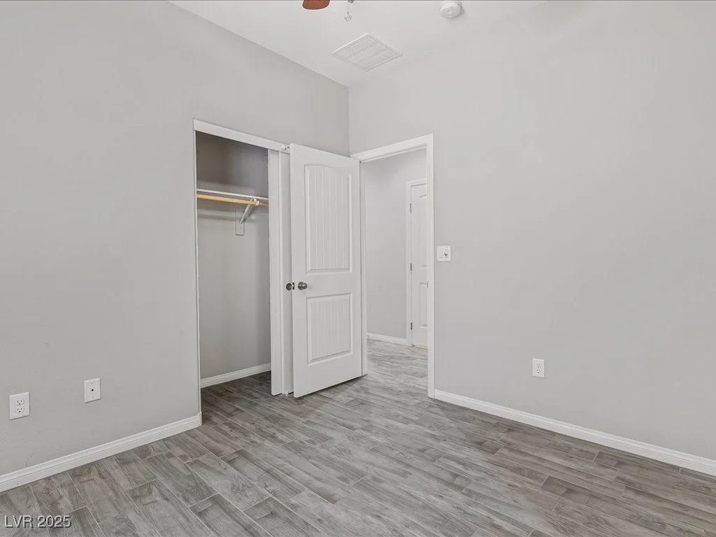 11826 Glinda, Las Vegas, NV 89183