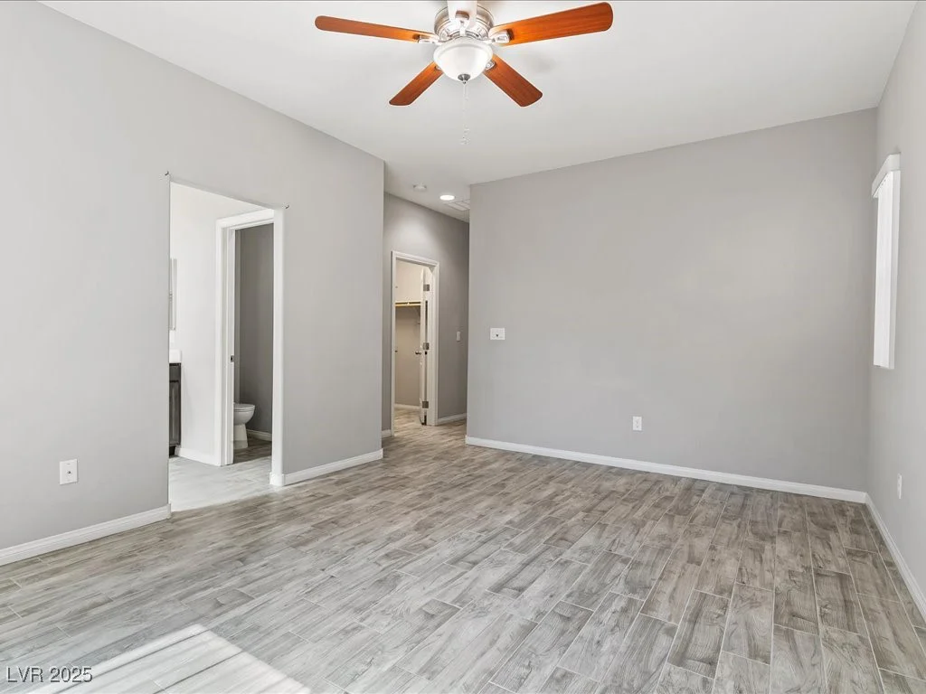11826 Glinda, Las Vegas, NV 89183