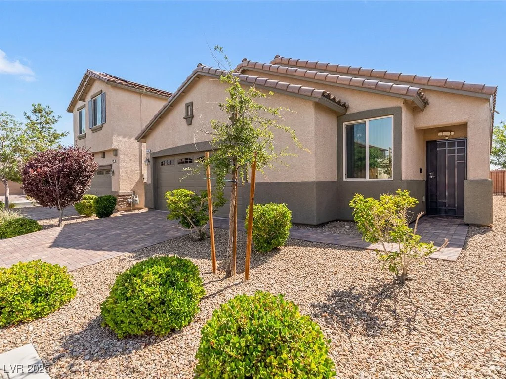 11826 Glinda, Las Vegas, NV 89183