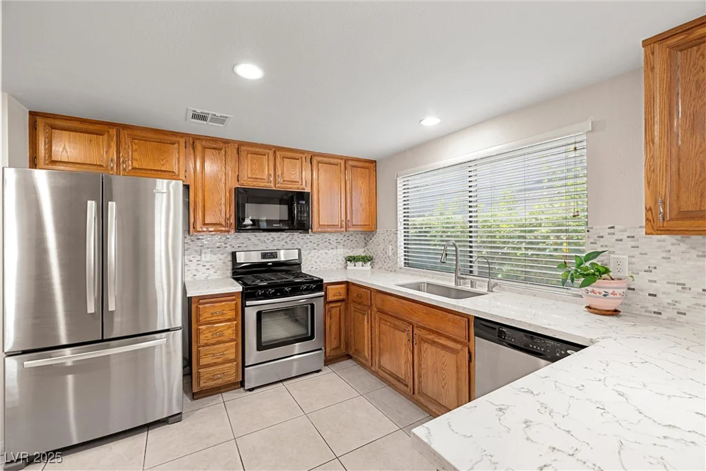 2821 Whispering Wind, Las Vegas, NV 89117