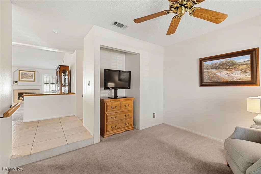 2821 Whispering Wind, Las Vegas, NV 89117